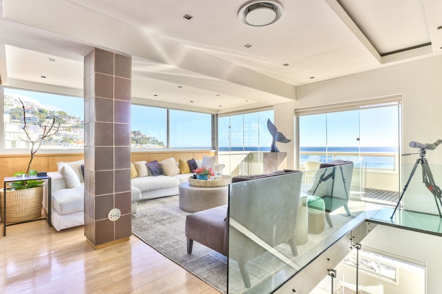 2 Bedroom Property for Sale in Bantry Bay Western Cape